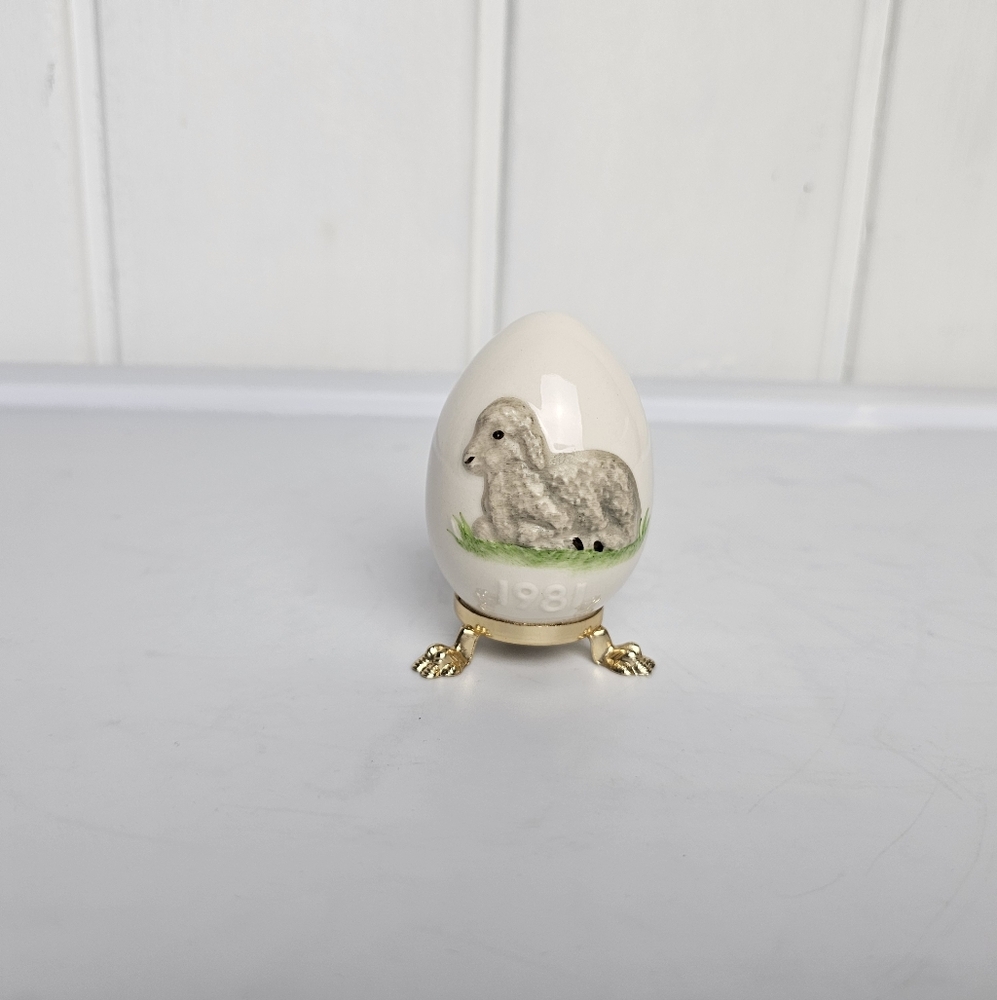 Vintage Goebel Hand Painted Lamb 1981 Porcelain Egg on Egg Stand